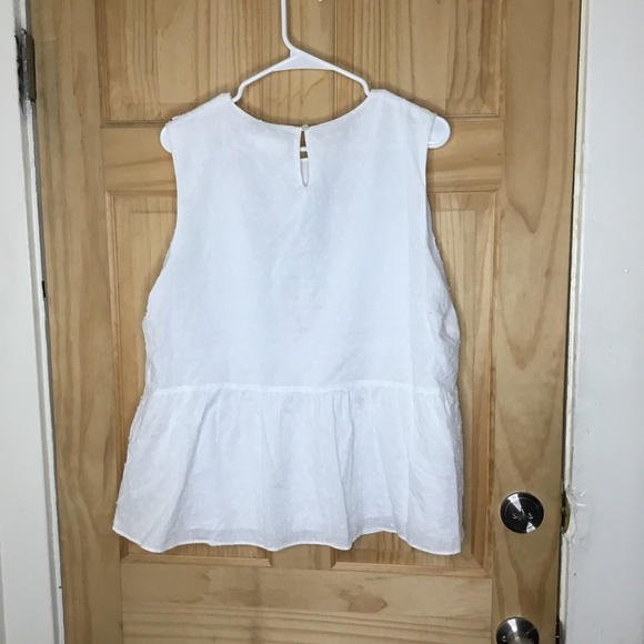 Tank - Picture 2 of 2